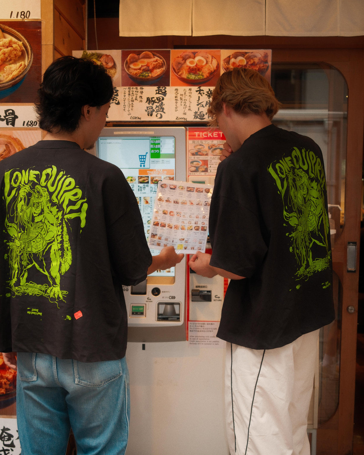 RAMEN TEE