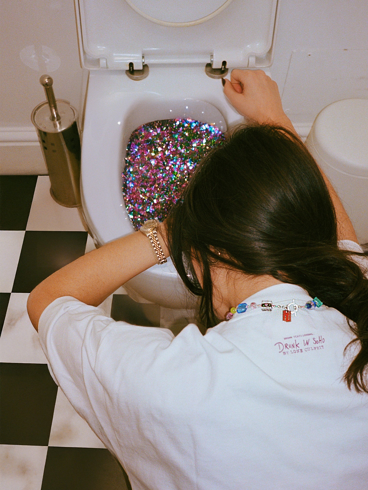 DRUNK IN SOHO TEE